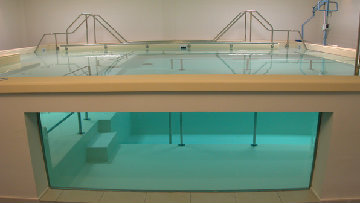 Cto, inaugurata piscina pubblica per riabilitazione